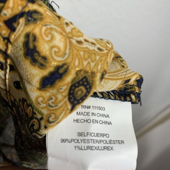 Figueroa & Flower Blouse Floral Quarter Button 3/4 Sleeve Blouse Plus Size 1X - Picture 5 of 5